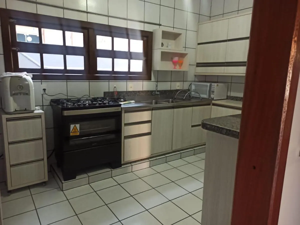 Casa Armani 50 Metros Da Praia Mariscal Bombinhas 0*,  Brazil